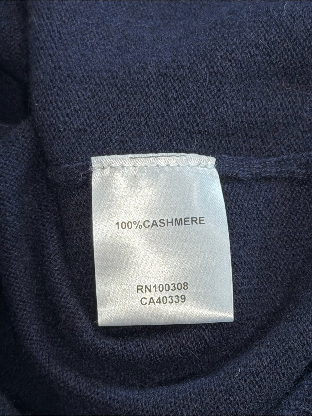 NWT Peter Millar Crown Heritage 100% Cashmere V-Neck Sweater (Large) - Picture 6 of 9